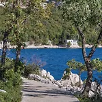 Gorgeous In With House Sea View *