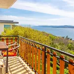 Gorgeous In With House Sea View Apartment